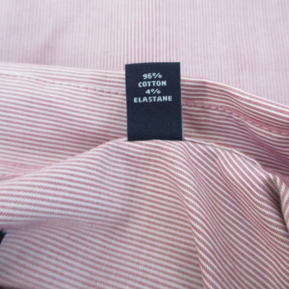 Tommy Hilfiger Men Oxford Dress Shirt - Picture 4 of 5